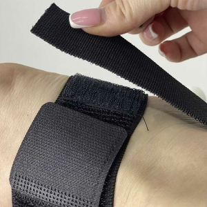 Бандаж при вальгусной деформации первого пальца Aurafix AO-09