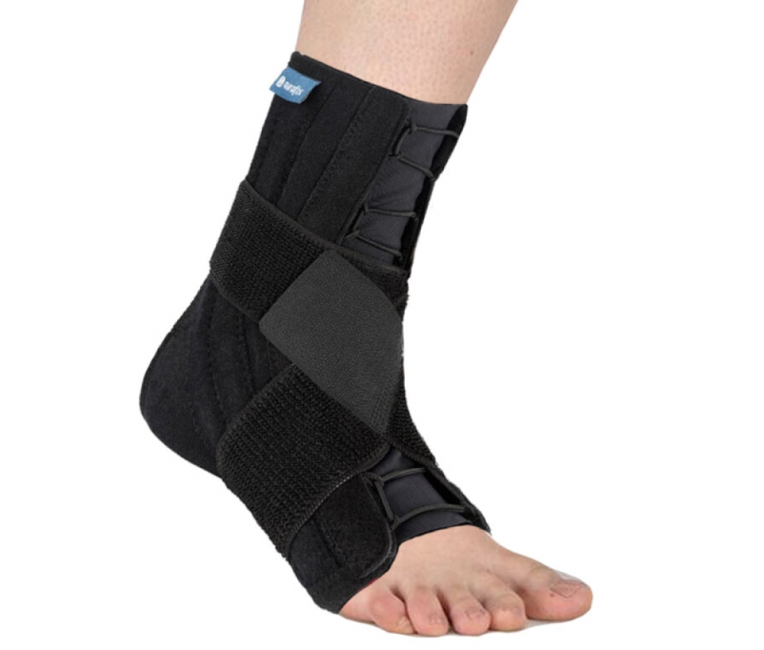 Бандаж на голеностопный сустав Aurafix 417 на шнуровке Бандаж на голеностопный сустав Aurafix 417 на шнуровке