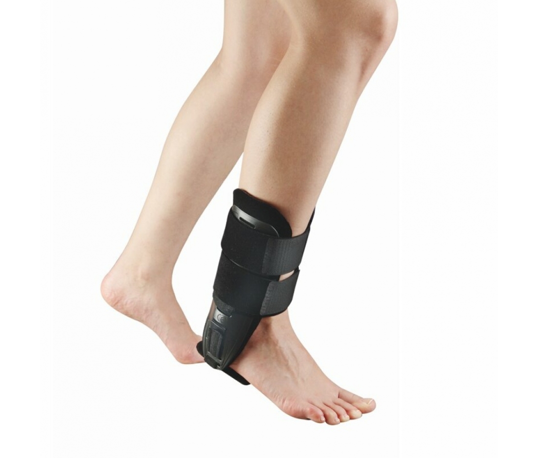 Жесткий ортез голеностопного сустава Aurafix 416 Жесткий ортез голеностопного сустава Aurafix 416