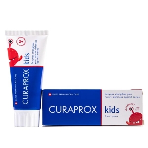 Дитяча зубна паста (від 2 років) з фтором Curaprox Kids зі смаком полуниці, 60 мл Дитяча зубна паста (від 2 років) з фтором Curaprox Kids зі смаком полуниці, 60 мл