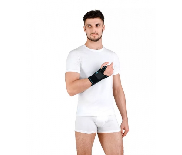 Ортез на лучезапястный сустав с металлической шиной (правый/левый) Алком 4069 Ортез на лучезапястный сустав с металлической шиной (правый/левый) Алком 4069