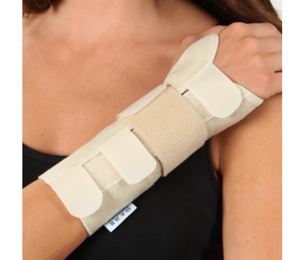 Бандаж на запястья с металической пластиной Ersamed SL-19 Бандаж на запястья с металической пластиной Ersamed SL-19