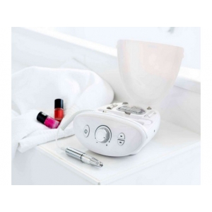Маникюрный набор Beurer МР 100