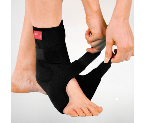 Бандаж на голеностоп с пластиковыми вставками Ersamed ERSA-214