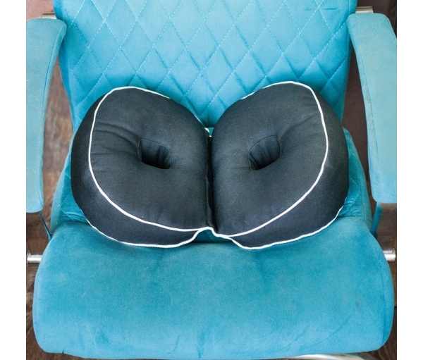 Мягкая подушка для сидения для улучшения осанки 46х30х11см “Booty Pillow”  J2201 Olvi