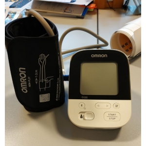 Автоматический тонометр OMRON M4 Intelli IT (HEM-7155T-EBK)