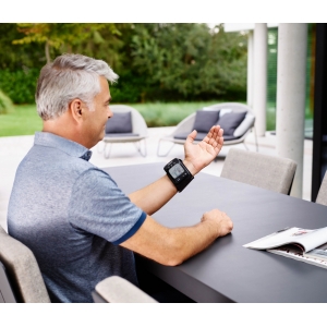 Автоматический тонометр на запястье Omron RS7 Intelli IT (HEM-6232T-E)