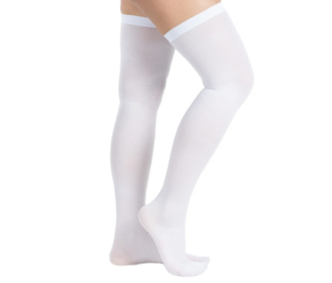 Антиэмболические чулки с отверстием (1 класс компрессии) Wing Med W1320